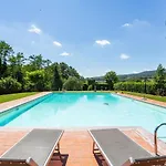Tuscan Countryside Apartman *